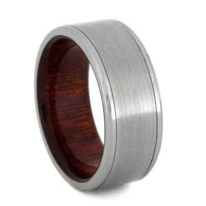 The Truth about Tungsten versus Titanium Wedding Rings